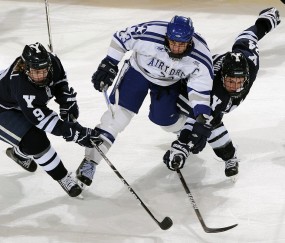 开云在线赛事平台-从北欧寒冬到安联奇迹，莱比锡红牛逆转挪威劲旅，加维惊艳定义新一代中场艺术