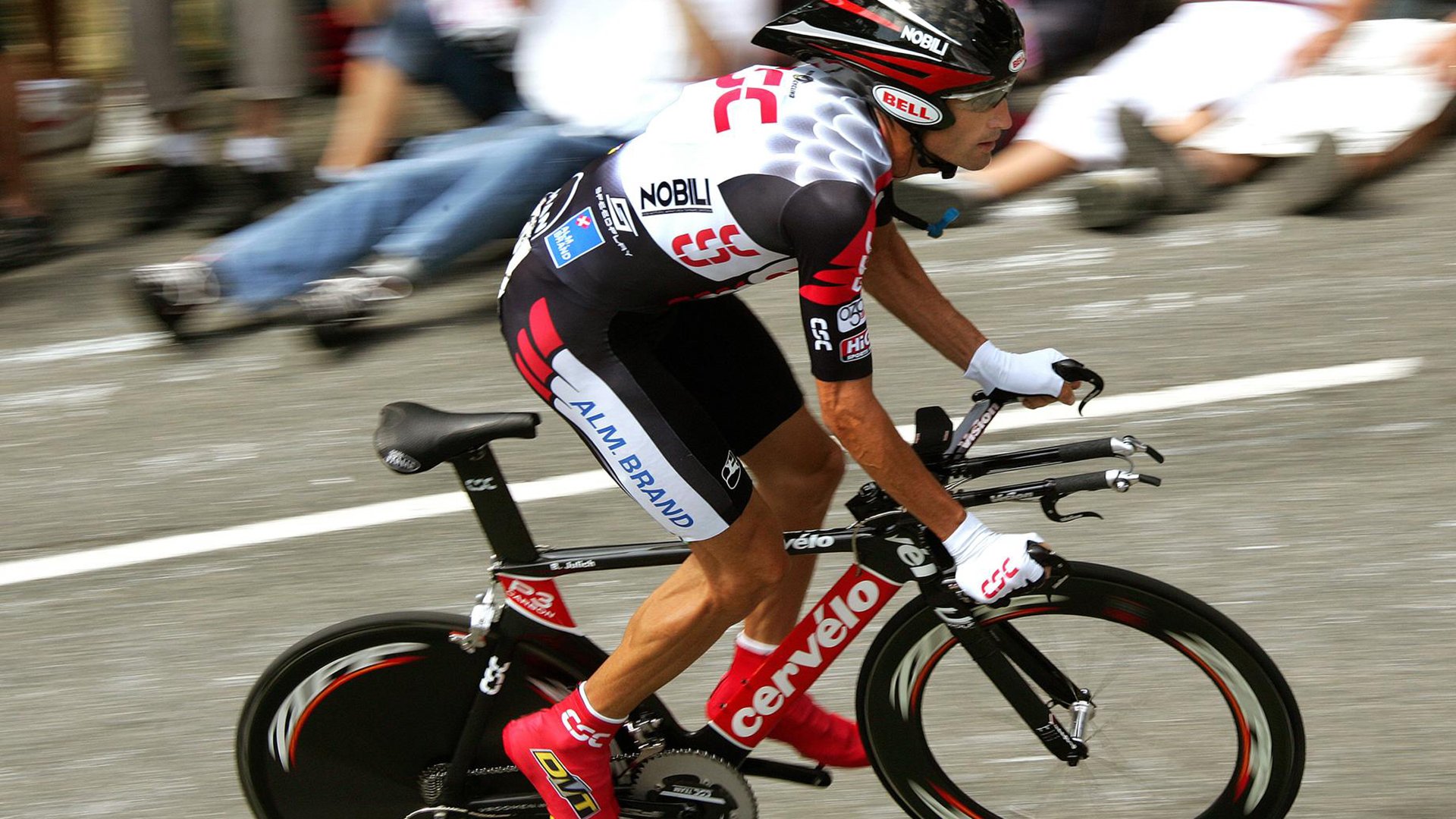 魔术节奏掌控76人,欧文成为关键先生,当华丽单打遇上团队齿轮